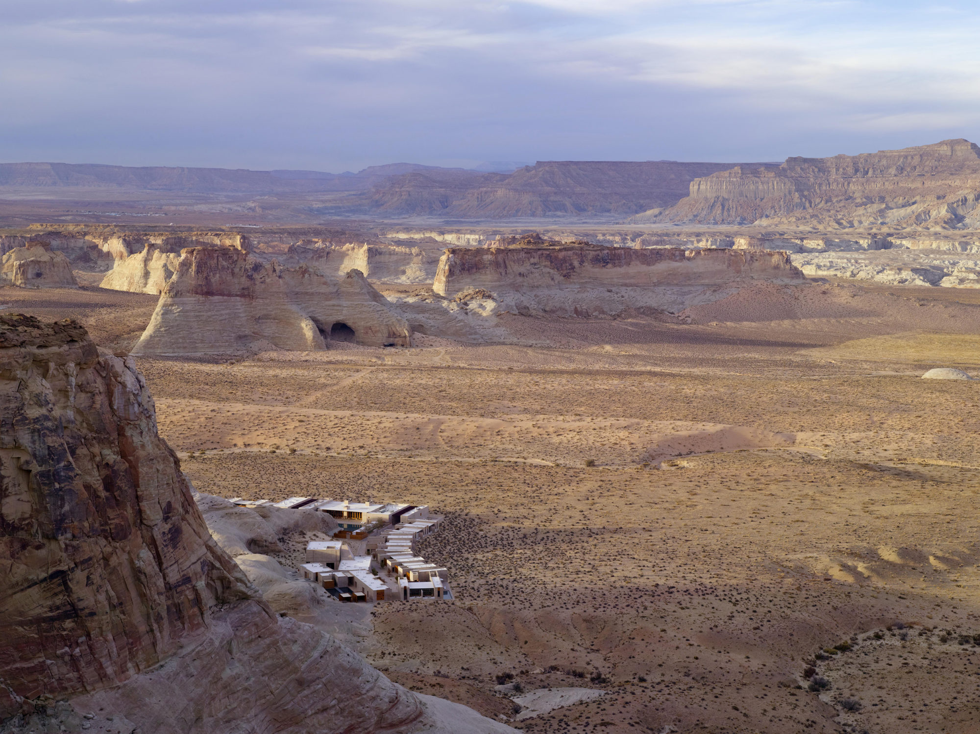 studio_rick_joy-amangiri_resort_and_spa-5-2000x1498.jpg