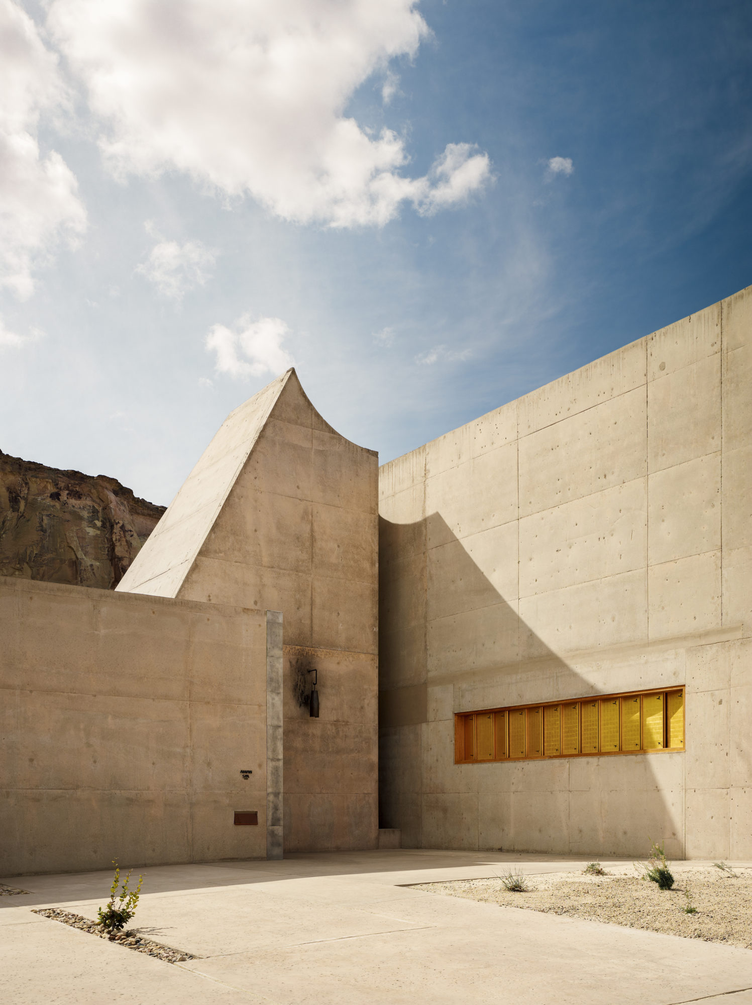 studio_rick_joy-amangiri_resort_and_spa-6-1497x2000.jpg